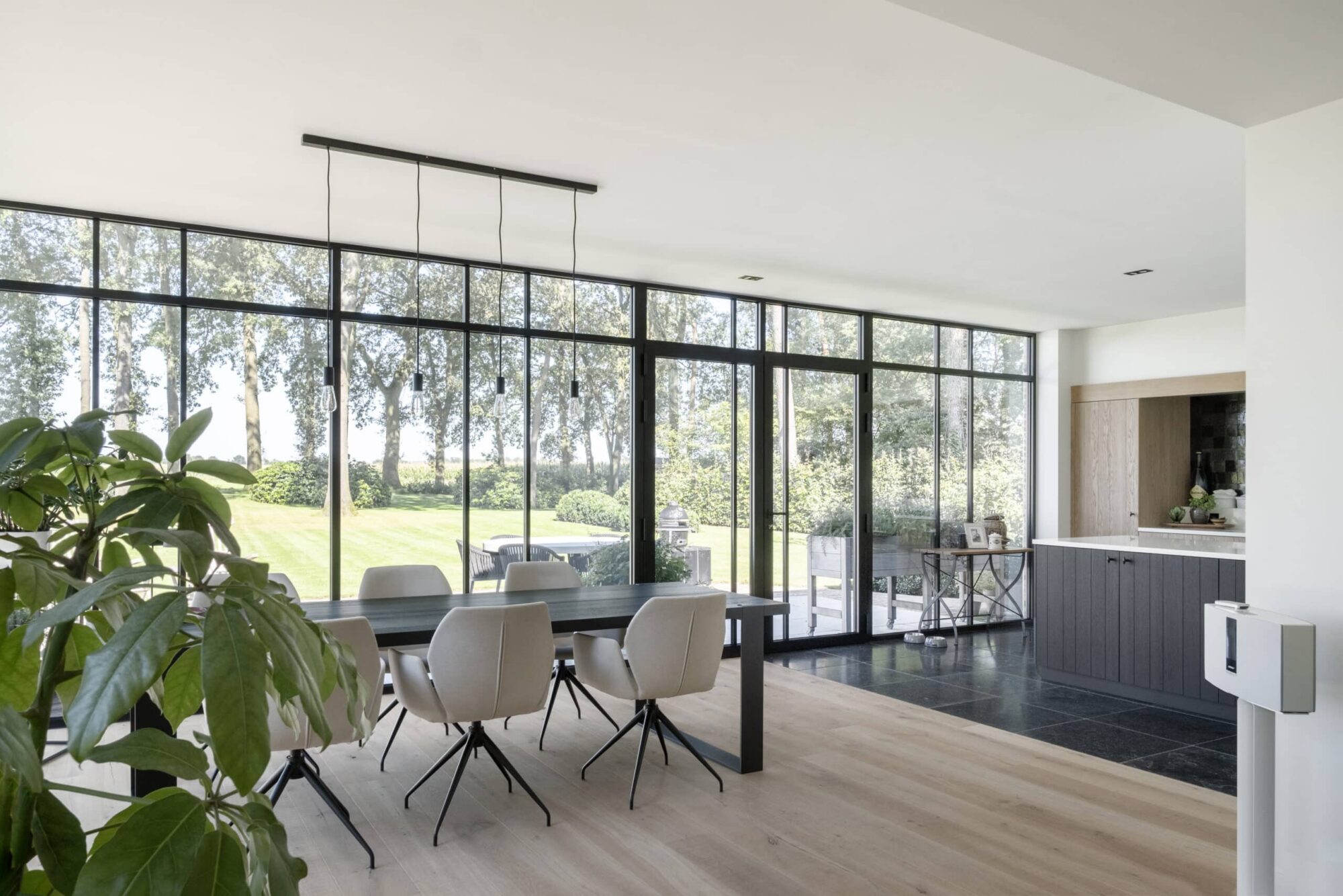 Hoe een leefveranda je woonkwaliteit verhoogt in zowel zomer als winter